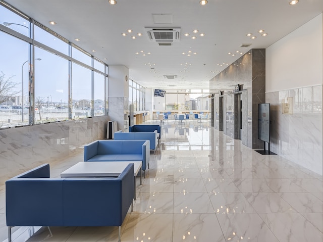 東横 INN 印旛日本医大駅前