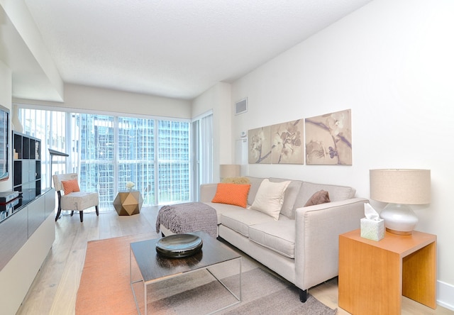 ブレムナー ブルバード - CN タワー - ユニオン ステーション