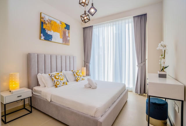 タニン - バルコニーからの息をのむようなパノラマ運河の景色