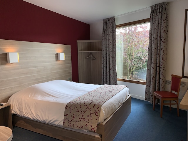 ホテル・アジェナ・リール・エアロポール・レスキン