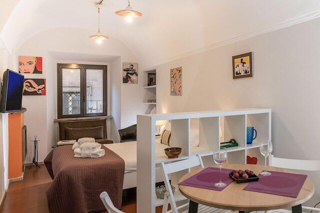 ミネルヴァ イン パンテオン アパートメント