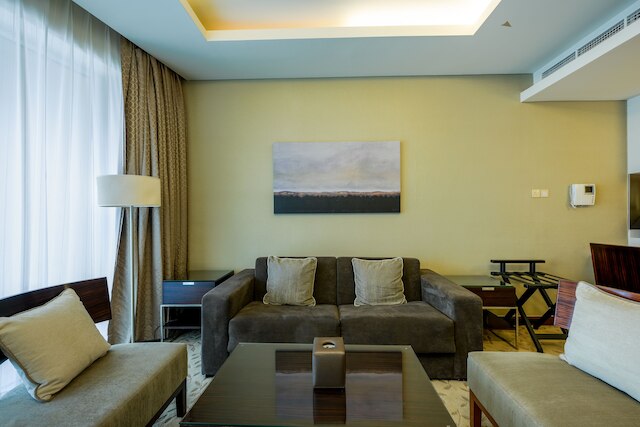 Emaar Fashion Avenue – Formerly Address Dubai Mall Four Apple（エマール・ファッション・アベニュー - 以前はアドレスDubai Mallフォー・アップル）