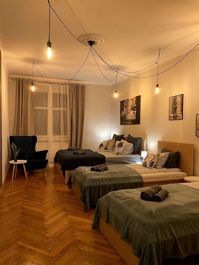 ラレス アンド ペナテス アパートメント