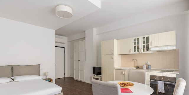 ラルゴ モリーナ 9 2 - ラルゴ モリーナ スタジオ III