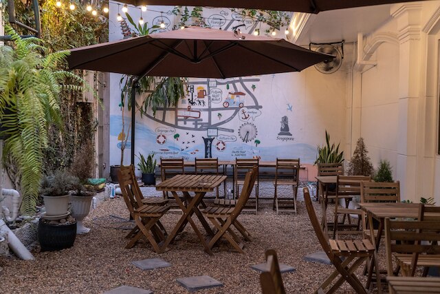 バーンスワンソー