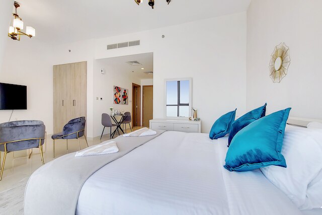 グリーンフューチャー - このスリークなスタジオからの素晴らしい都市景観