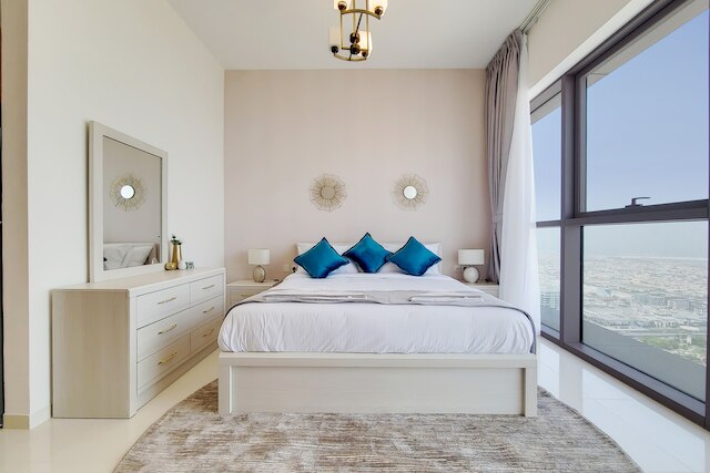 グリーンフューチャー - このスリークなスタジオからの素晴らしい都市景観