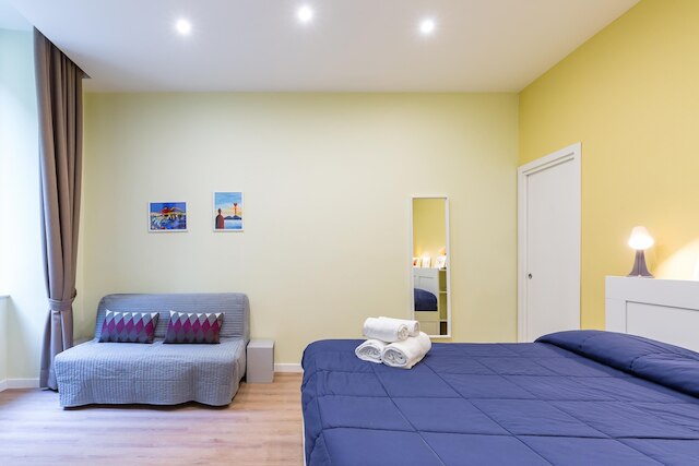 サン マルチェリーノ クール アンド セントラル バイ ナポリアパートメンツ