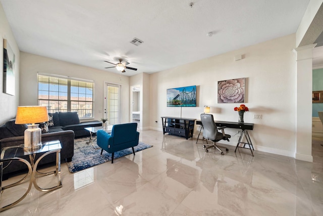 4804 ケイビュー アベニュー N#.401