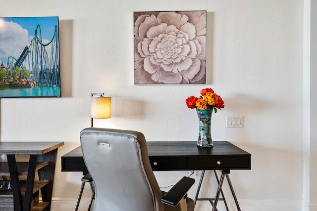 4804 ケイビュー アベニュー N#.401