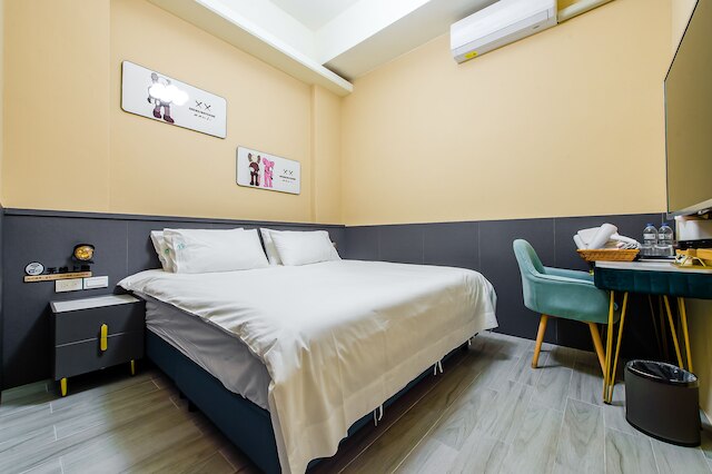 Green house sleep to B&B