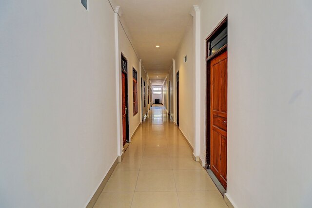 キャピタル O 92094 ホテル ケータ