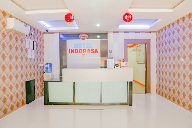 OYO  90269  ホテル  インドラサ  2