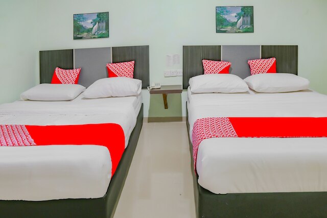 OYO  90269  ホテル  インドラサ  2