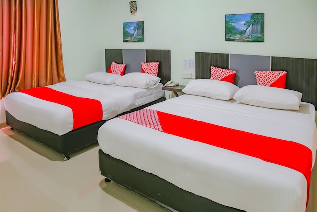 OYO  90269  ホテル  インドラサ  2