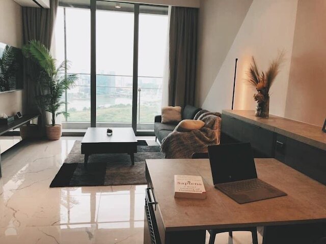 ホアスンエンペラーアパートメント - エンパイアシティ