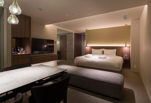 THE skM TOKYO HOTEL&DINING