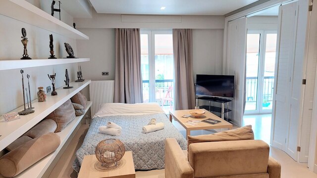 ラグジュリアス ミニマル  アパートメント イン アクロポリス