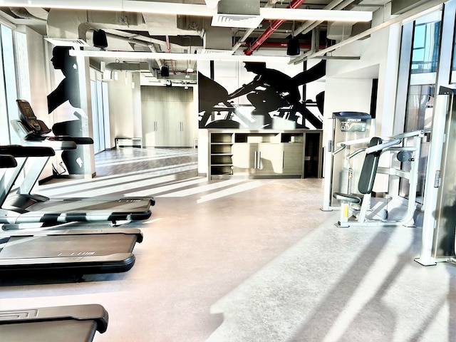 ニュー ! ラグジュリアス ステイ ドバイ クリーク バルコニー & ビュー