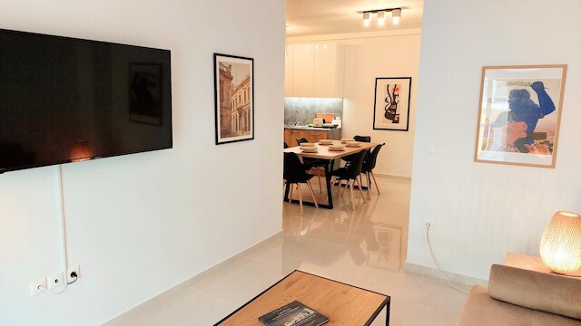 ワンダフル アパートメント イン アクロポリス