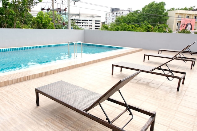 ラッキーエレファントホテル