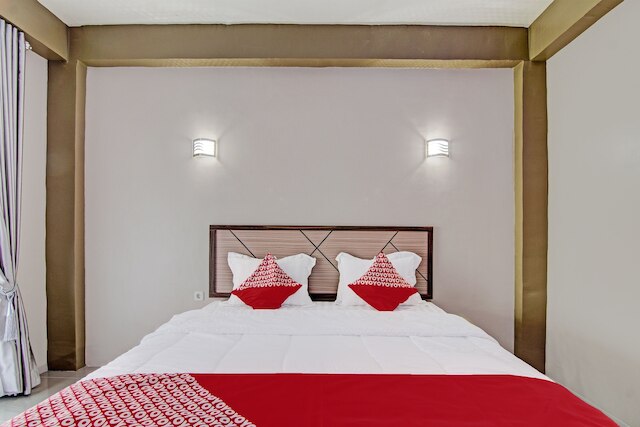 ホテル O ペンギナパン トイバ シャリア ニア ポンドック ペサントレン ウマル ビン カタブ km 9 ガルダ サクティ