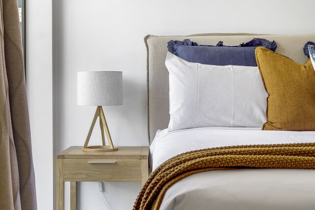 広々とした高架橋の聖域