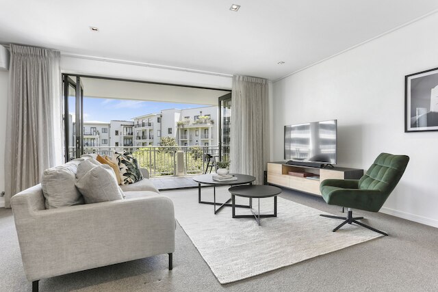 広々とした高架橋の聖域