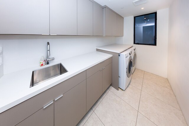 ドリーム・ビバリーヒルズ・マンション・ダブリュー・プール