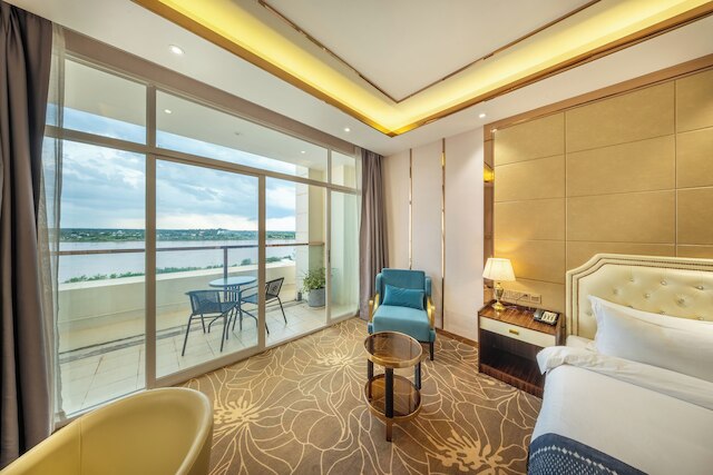 STホテルワッタイエアポート