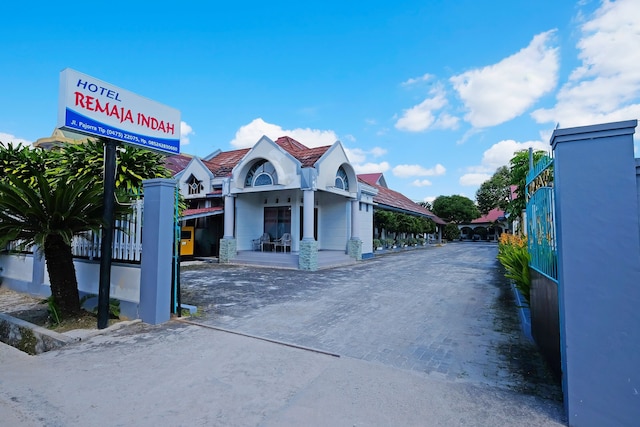 コレクション O 91046  ホテル  レマジャ インダー マサンバ