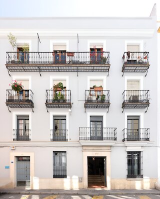 ELEVENアパートメンツ Real de la Carretería、by Homing U