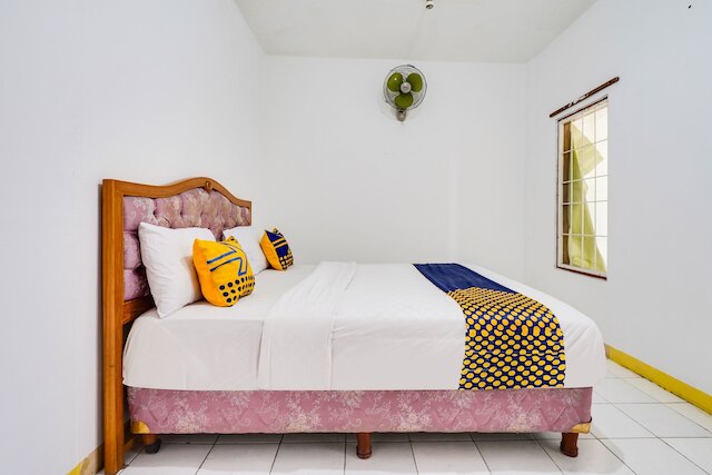 OYO 91546 デワィ スディルマン ホームステイ