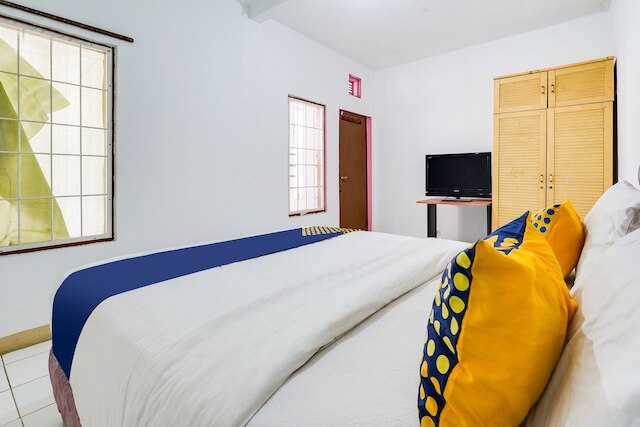 OYO 91546 デワィ スディルマン ホームステイ