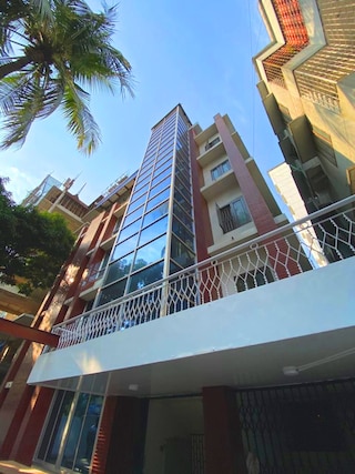 クラウンパレスレジデンス