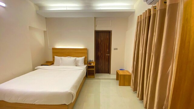 クラウンパレスレジデンス