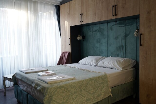 ミドルビレッジ