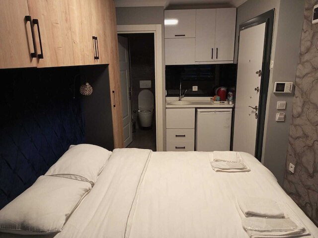 ミドルビレッジ