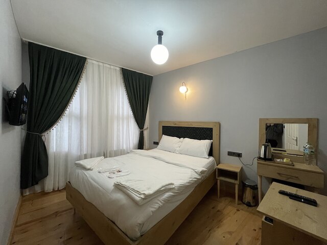 ゴールデン・メトロ・ブティック