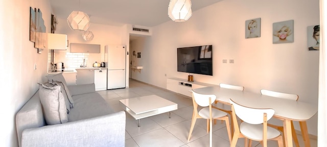 ベン イェフダ チゥリッペ イン テル アビブ ヤフォ