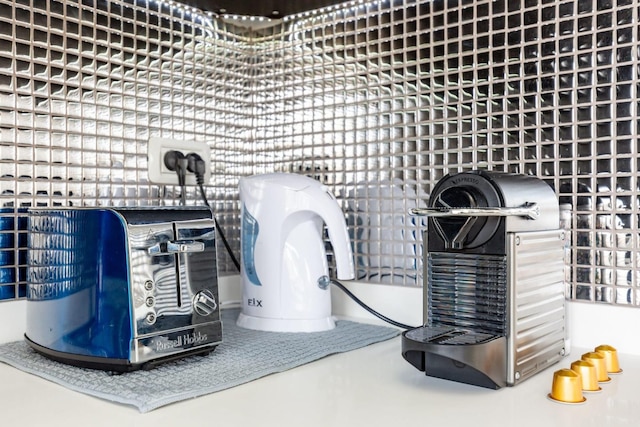 ハコフシム ミロワール イン テル アビブ ヤフォ