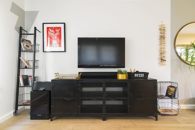 ツヨーナ キャッチミア イン テル アビブ ヤフォ