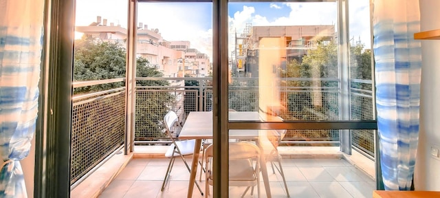 ディゼンゴフ ムゲト イン テル アビブ ヤフォ