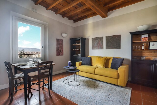 フローレンス イン ザ ウィンドウ