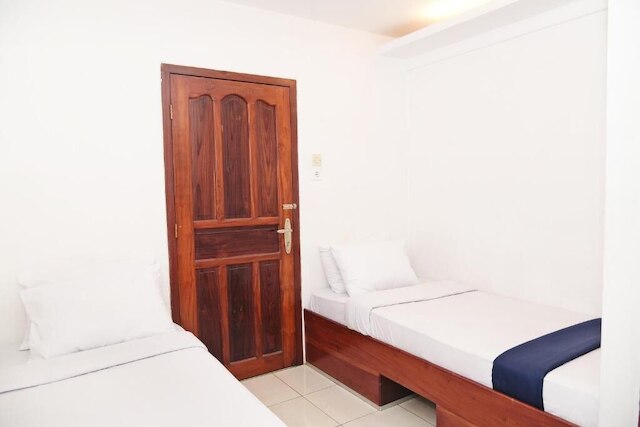 ホテル オリンピック スマラン バイ サジワ