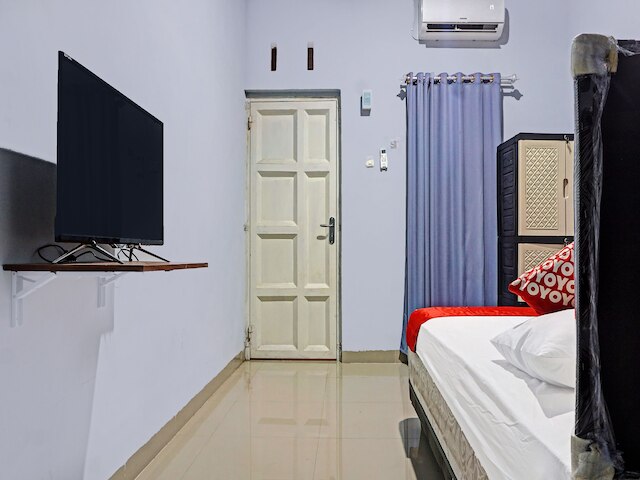 OYO 91219 アディクサ ホームステイ マカッサル