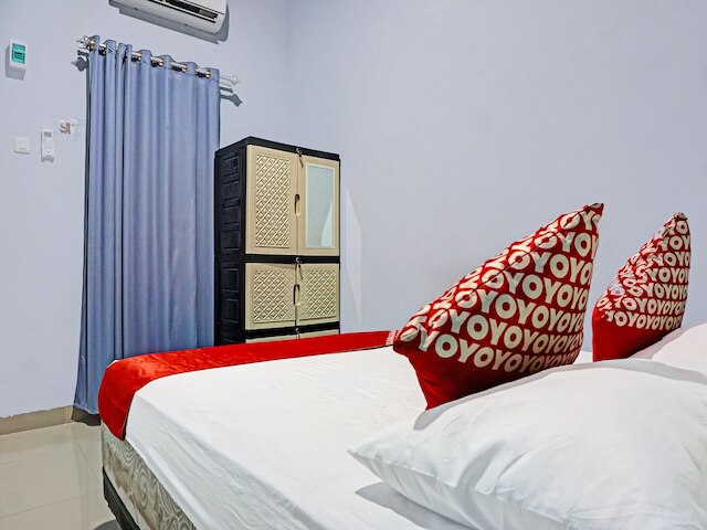 OYO 91219 アディクサ ホームステイ マカッサル