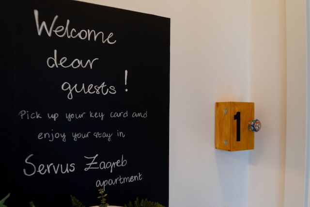 セルヴス ザグレブ アパートメンツ