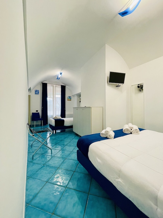 エデン・ホリデー・ミノリ