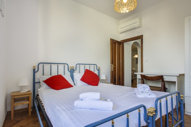 フローレンス アパートメント